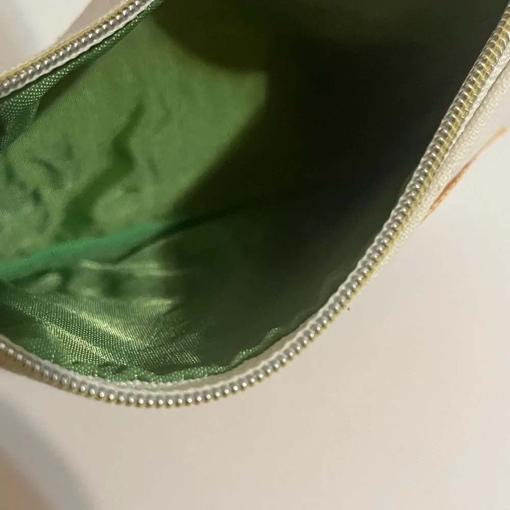 My Neighbor Totoro Tissue Holder/Small Embroidered Pouch - Picture 5 of 7